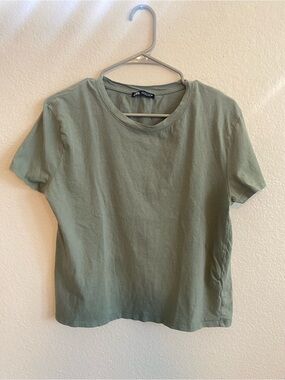 Zara Crew Neck Short Sleeve Tee